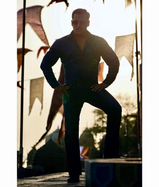 هل يتوقف فيلم سلمان خان المقبل بسبب إهانة الديانة الهندوسية؟