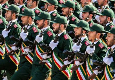 الجارالله: الثورة الشعبية الإيرانية علي الأبواب