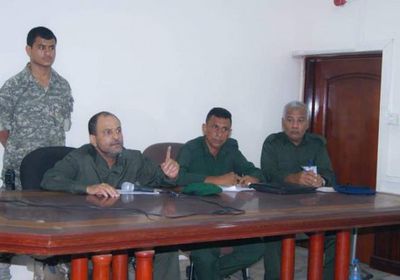 مدير أمن عدن يجتمع بمدراء مراكز الشرطة وقيادات المناطق والإدارات الأمنية