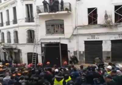 وفاة شخصين إثر انهيار مبنى بالجزائر