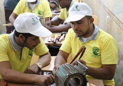 "تحسين سبل العيش" يختتم دورات تمكين الشباب في تريم بوادي حضرموت&nbsp;