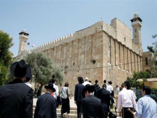على مدار يومين.. 22 ألف مستوطن إسرائيلي يقتحمون الحرم الإبراهيمي