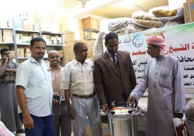 تدشين توزيع المساعدات الطبية للمراكز الصحية في المهرة