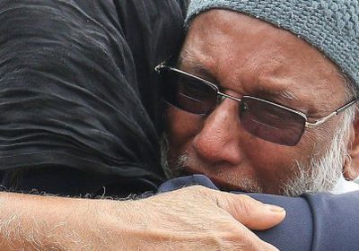 نيوزيلندا تمنح الإقامة الدائمة لجميع الناجين من هجوم المسجدين