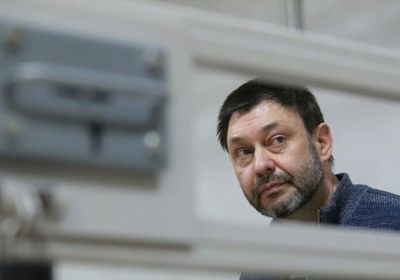 صحفيون روس يبعثون برسالة للرئيس الأوكراني للإفراج عن زميلهم 