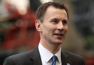 وزير الخارجية البريطاني: اليمن بحاجة إلى حل سياسي