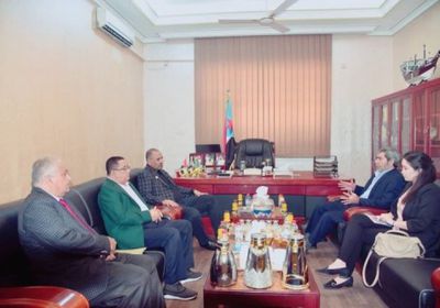 لقاء هام بين الرئيس الزبيدي ومدير مكتب المبعوث الأممي إلى اليمن 