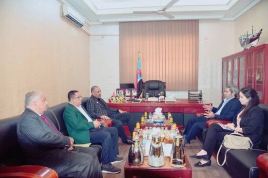 لقاء هام بين الرئيس الزبيدي ومدير مكتب المبعوث الأممي إلى اليمن 