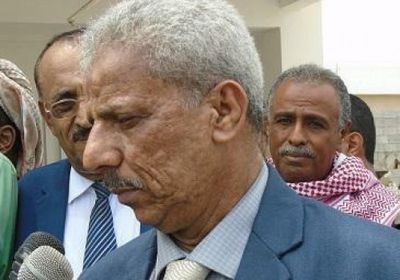 تدشين المرحلة الأولى لتأهيل عدد من قاعات كلية التربية في لحج