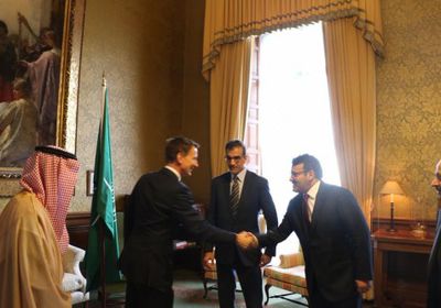 آل جابر: الجميع متفق على ضرورة تنفيذ المليشيا لاتفاق الحديدة دون تأخير