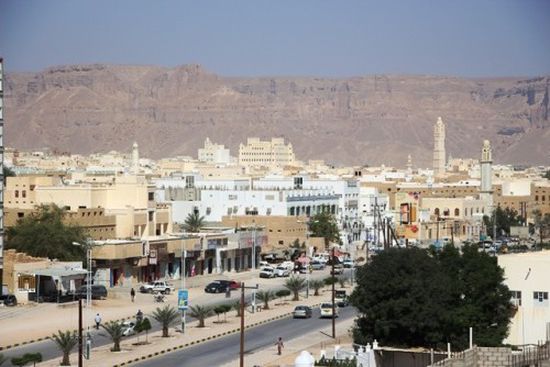 عاجل..  محاصرة منزل عضو القيادة المحلية للانتقالي بسيئون