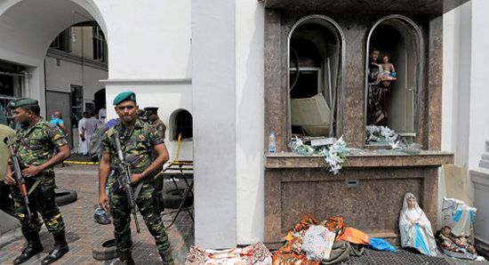 سريلانكا.. الجيش يقتل 15 شخصًا بينهم 6 أطفال بمنزل يشتبه أنه لمتشددين على علاقة بالتفجيرات