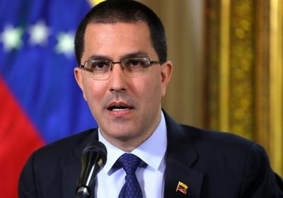 فنزويلا تنفي وجود رحلات مباشرة مع إيران