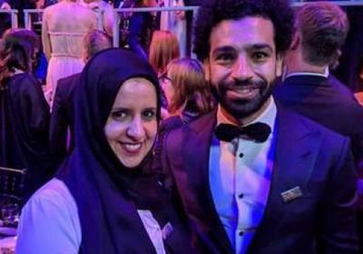 قصة صورة محمد صلاح والفتاة الحوثية رضية المتوكل.. استغلته من أجل الشهرة  