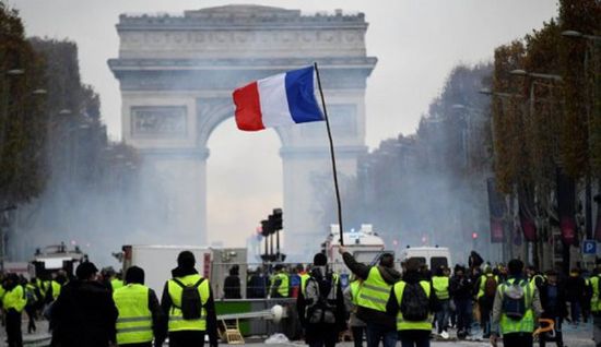 في السبت الـ24.. مواجهات بين الشرطة الفرنسية ومتظاهري " السترات الصفراء "