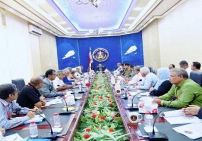 رئاسة الانتقالي تعقد اجتماعها الدوري برئاسة الزُبيدي
