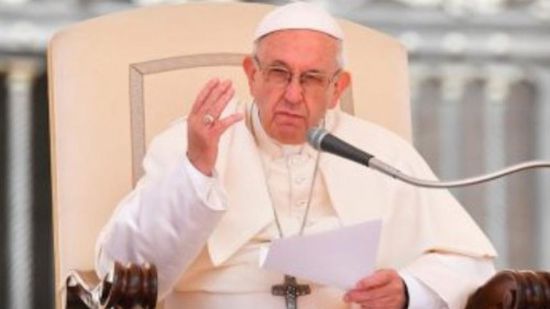 البابا فرنسيس يطالب بإجلاء اللاجئين من مراكز احتجاز فى ليبيا