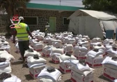 هلال الإمارات يوزع مساعدات غذائية جديدة على المخا