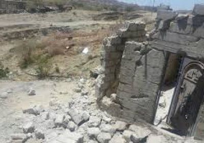 تفاصيل جديدة في القصف الحوثي لمنازل المواطنين بالزاهر