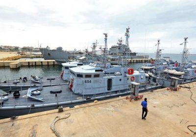 مسؤول إيراني بارز يعترف باحتجاز سفينة لبلاده في ليبيا 