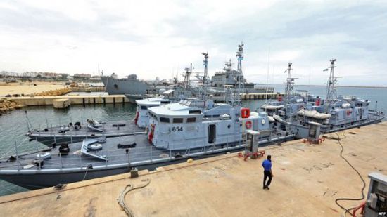 مسؤول إيراني بارز يعترف باحتجاز سفينة لبلاده في ليبيا 