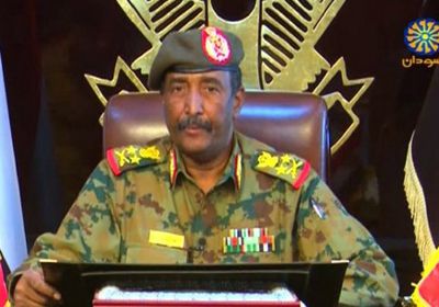 قرارات صارمة بتجميد نشاط النقابات والاتحادات السودانية وإقالة مسؤولين بالرئاسة