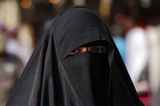 عقب التفجيرات الأخيرة.. سريلانكا تقرر حظر النقاب 