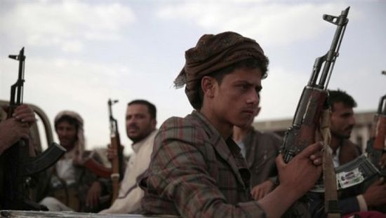 مليشيات الحوثي تدفع بتعزيزات عسكرية جديدة نحو مديرية حيس