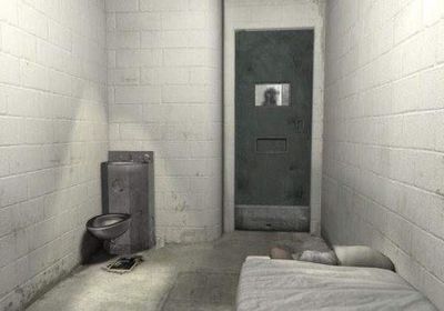 أمير سعودي يعلق على مقتل سجين فلسطيني في تركيا