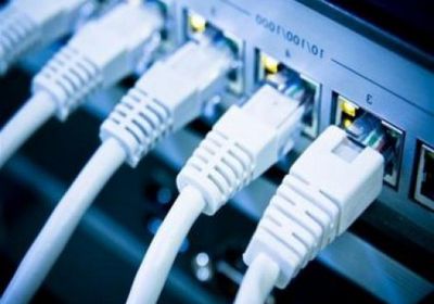 عودة العمل بإدارة اتصالات ردفان بعد توقف لسوء خدمة الإنترنت