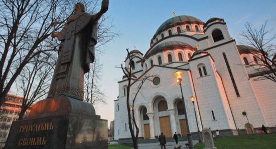 الاتحاد الأوروبي يرعى الحوار الجاري بين السلطات الصربية وجمهورية كوسوفو المعلنة من طرف واحد