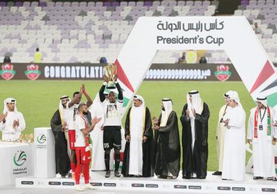قرقاش يهنئ فريق شباب الأهلي دبي بفوزه بكأس رئيس الدولة