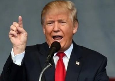 ترامب يهدد بفرض الحصار على كوبا في حال استمرار دعمها لمادورو