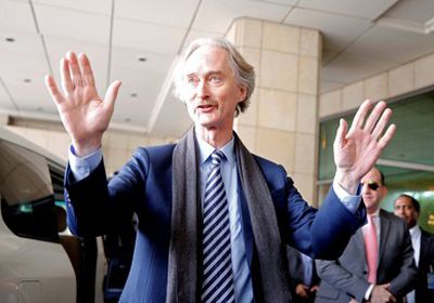 "بيدرسون" يدعو روسيا وتركيا إلى وقف إطلاق النار بإدلب