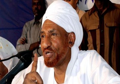 الصادق المهدي يحذر متظاهري السودان من استفزاز الجيش