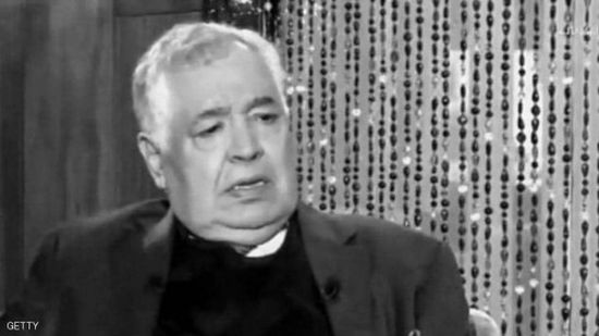 وفاة الكاتب الدبلوماسي "الفقيه" في القاهرة عن عمر يناهز 77 عامًا