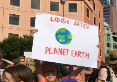 تغير المناخ : على بريطانيا التخلص نهائيا من انبعاثات غازات الاحتباس الحراري