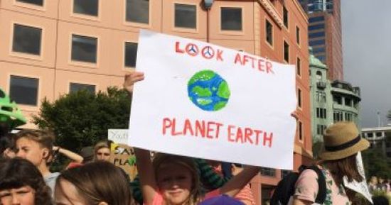 تغير المناخ : على بريطانيا التخلص نهائيا من انبعاثات غازات الاحتباس الحراري