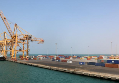 اللجنة الاقتصادية تمنح تصاريح دخول 9 ناقلات نفطية إلى الحديدة