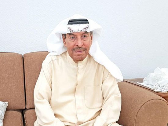 المطرب الكويتي مصطفى أحمد يطمئن جمهوره على حالته الصحية
