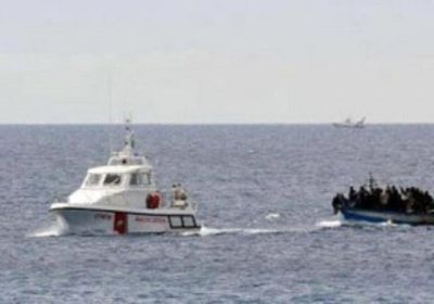 تفاصيل غرق قارب یحمل 121 مھاجراً أفریقیاً قبالة سواحل الیمن