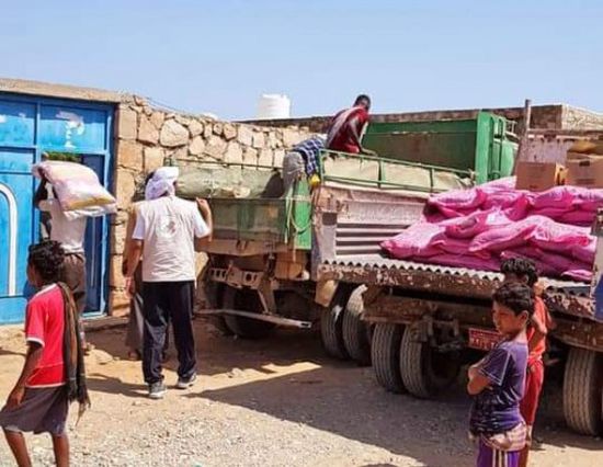 ضمن مشروع إفطار صائم.. "خليفة الإنسانية" تقترب من تغطية كامل سقطرى (صور)