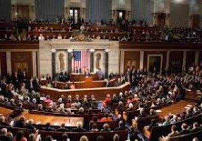 صحفي يُوجه سؤالاً للكونجرس الأمريكي بشأن اليمن