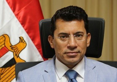 وزير الشباب والرياضة المصري: تخفيض 50% من إيجار استاد أسوان
