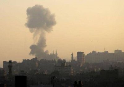 نتنياهو يتوعد بالمزيد من الغارات الجوية والقصف علي قطاع غزة