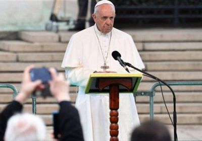 بابا الفاتيكان يدعو زعماء أوروبا لمواجهة تفاوت الثروات وانخفاض معدل الإنجاب