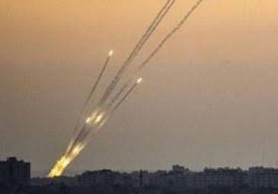 صحفي يكشف علاقة صواريخ غزة باليمن وإيران! 	