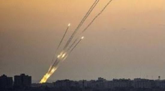 صحفي يكشف علاقة صواريخ غزة باليمن وإيران! 	