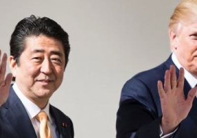 اتصال هاتفي بين رئيس وزراء اليابان وترامب بشأن قذائف كوريا الشمالية 