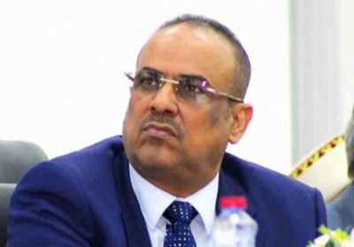 سياسي يهاجم وزير الداخلية اليمني